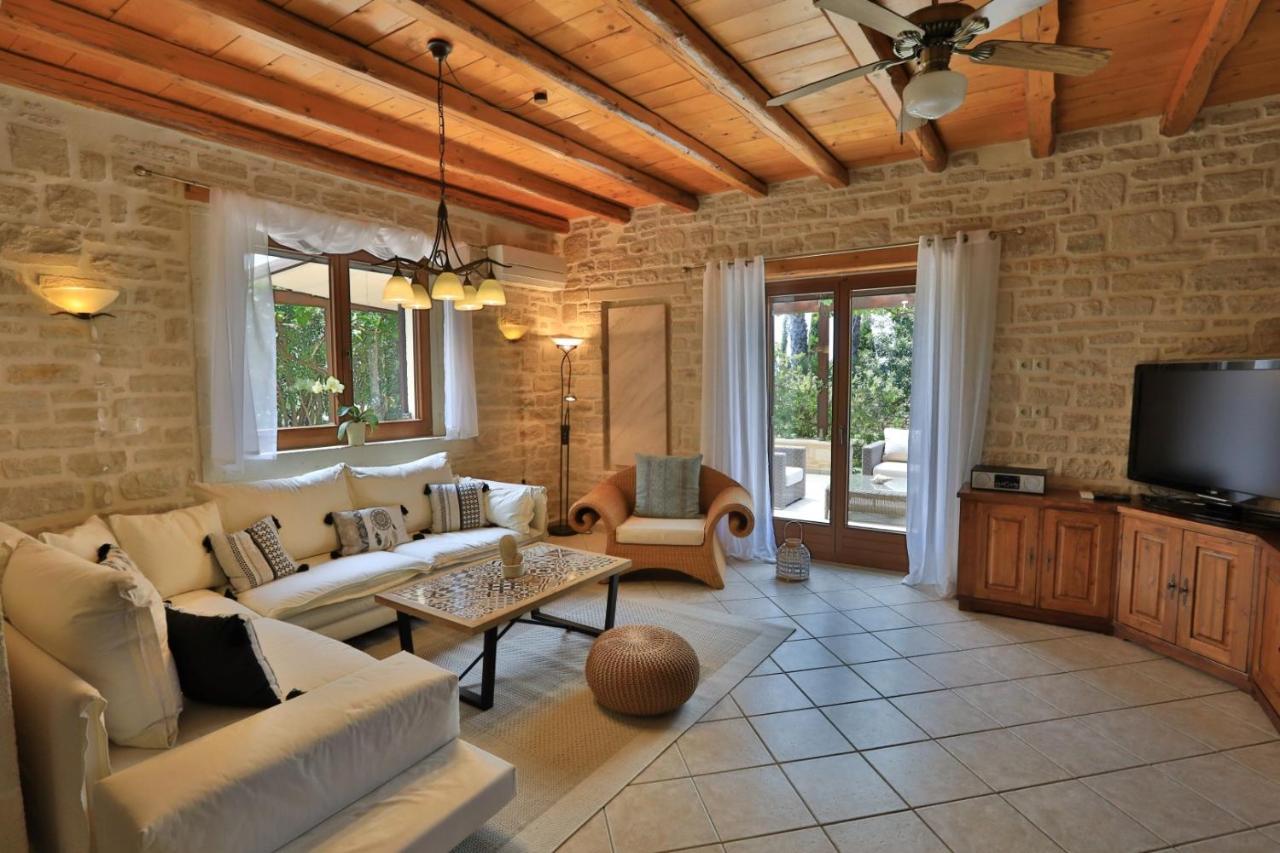 Villa Harmony, Steinvilla Prines  ภายนอก รูปภาพ